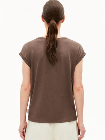 T-shirt ARMEDANGELS en marron