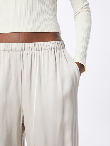 Wide leg Pantaloni di COMMA in beige