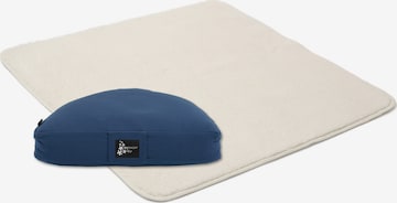 YOGISTAR.COM Mat in Blue: front