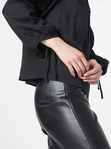 PULZ Jeans Bluza 'MARGOT' | črna barva