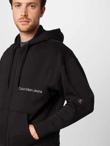 Calvin Klein Jeans Zip-Up Hoodie in Black