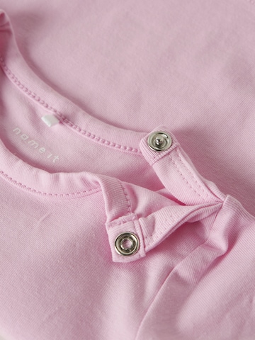 NAME IT - Camiseta 'NBFFITRUZ' en rosa