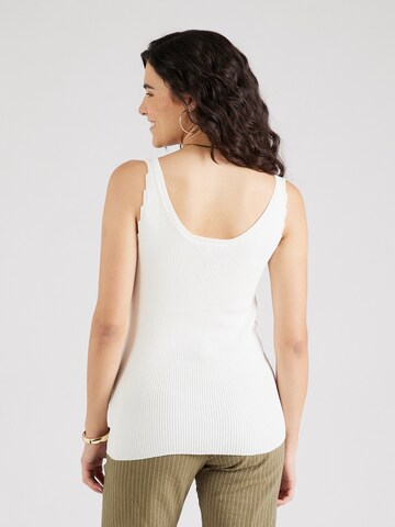 b.young Knitted Top 'BYOMANJA' in White