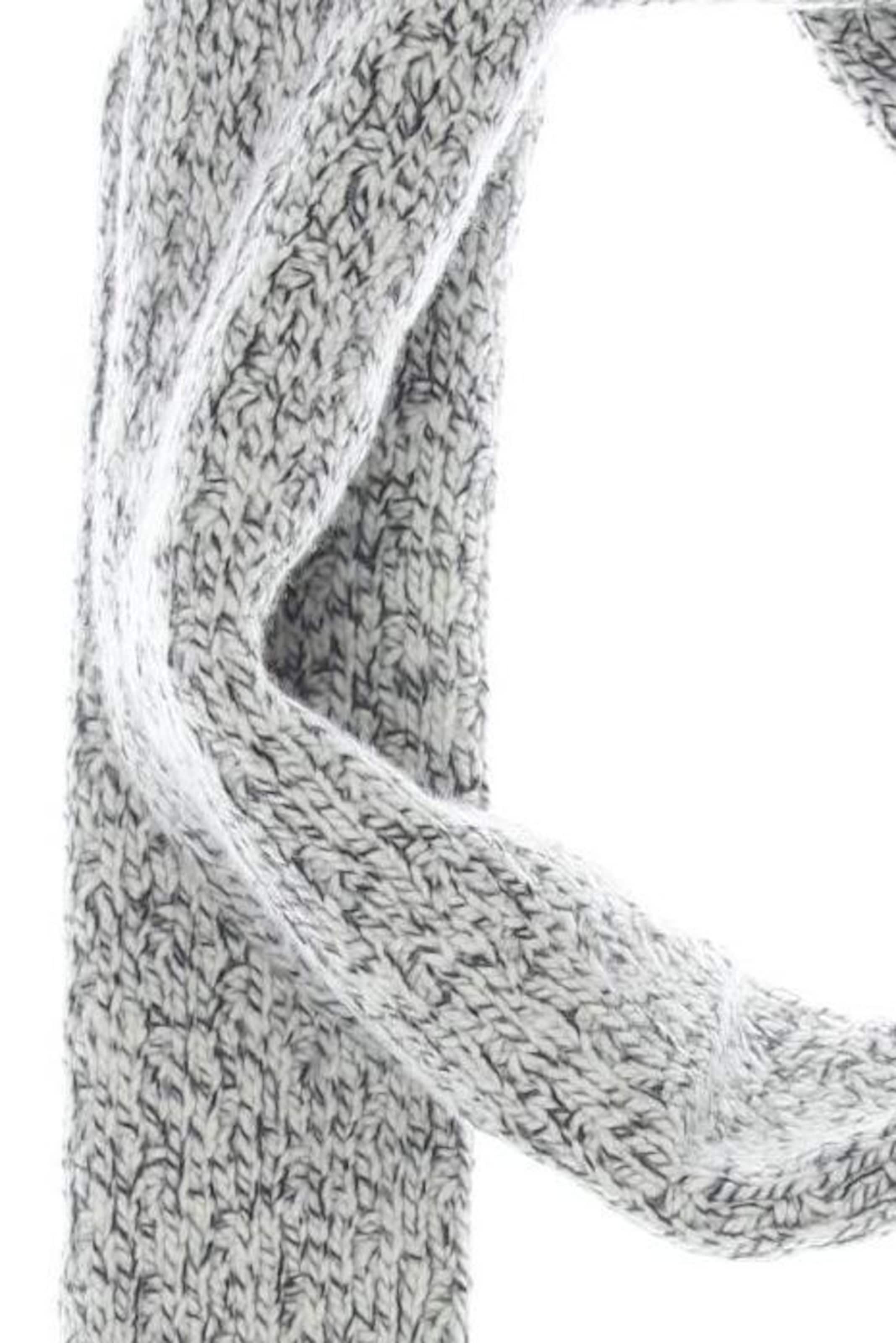 KIOMI Scarf & Wrap in One size in Grey