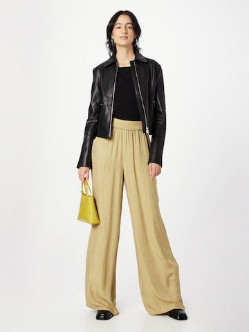 Wide Leg Pantalon 'PIA' IVY OAK en jaune