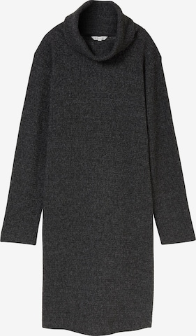 Robes en maille TOM TAILOR en gris : devant