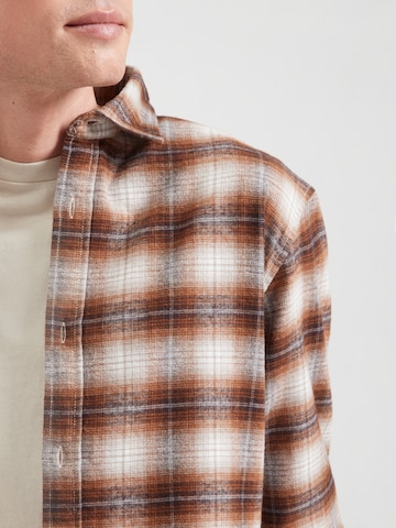 JACK & JONES Comfort fit Button Up Shirt 'JJJOSHUA' in Brown