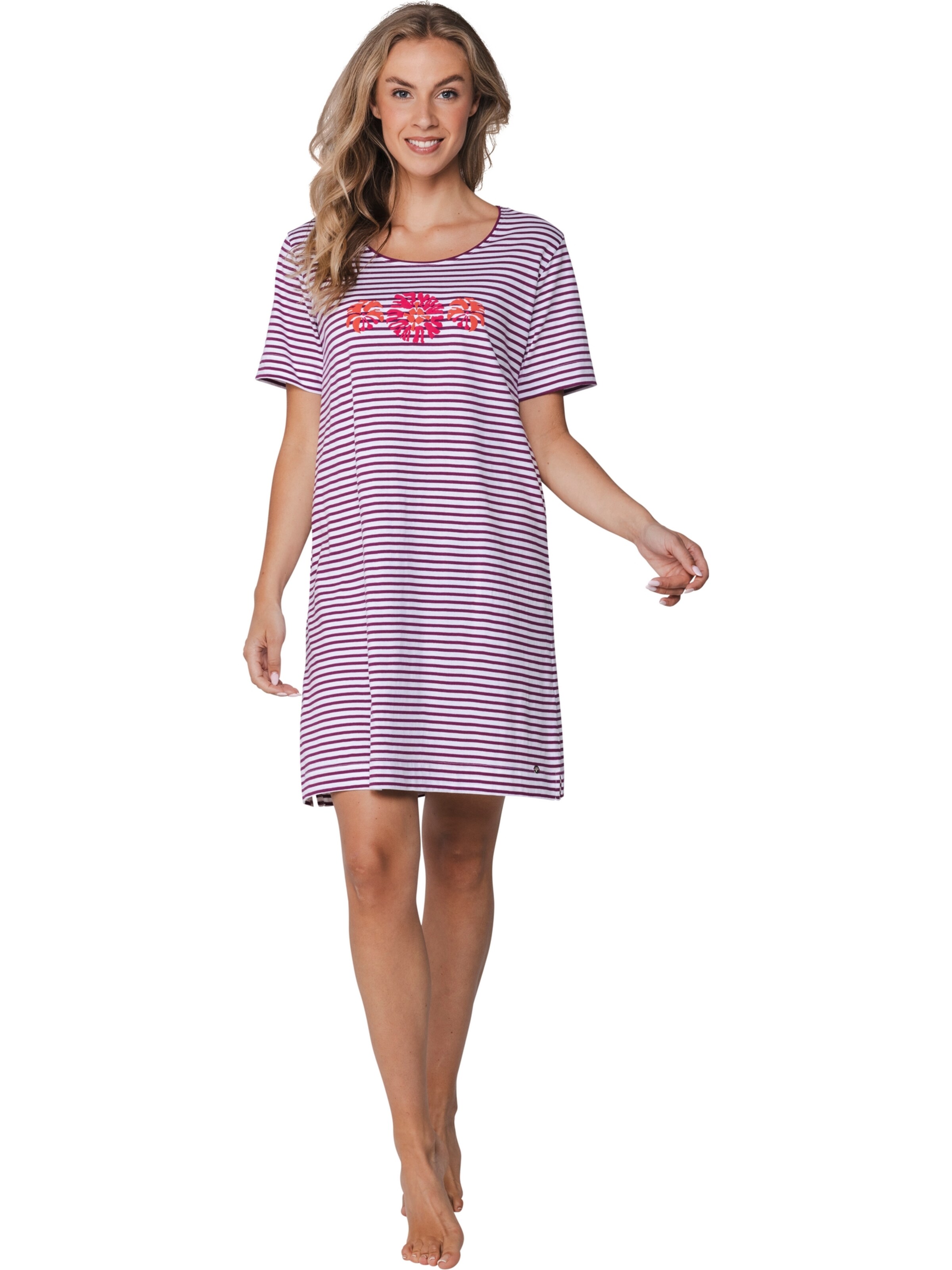 Pastunette Nightgown in Red