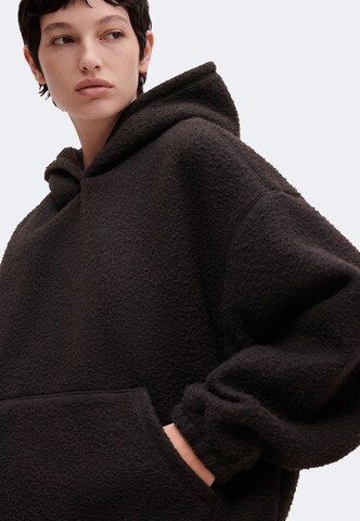 WEEKDAY - Sudadera 'Sadie' en marrón