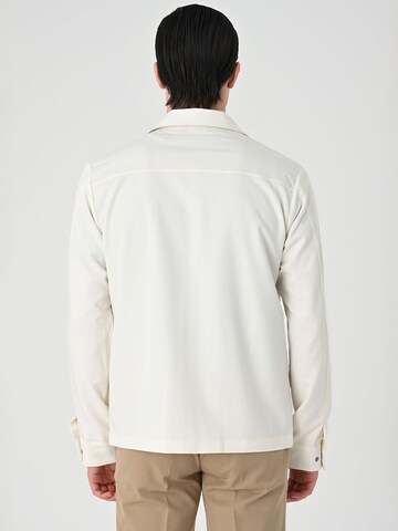 Antioch Between-season jacket in Beige