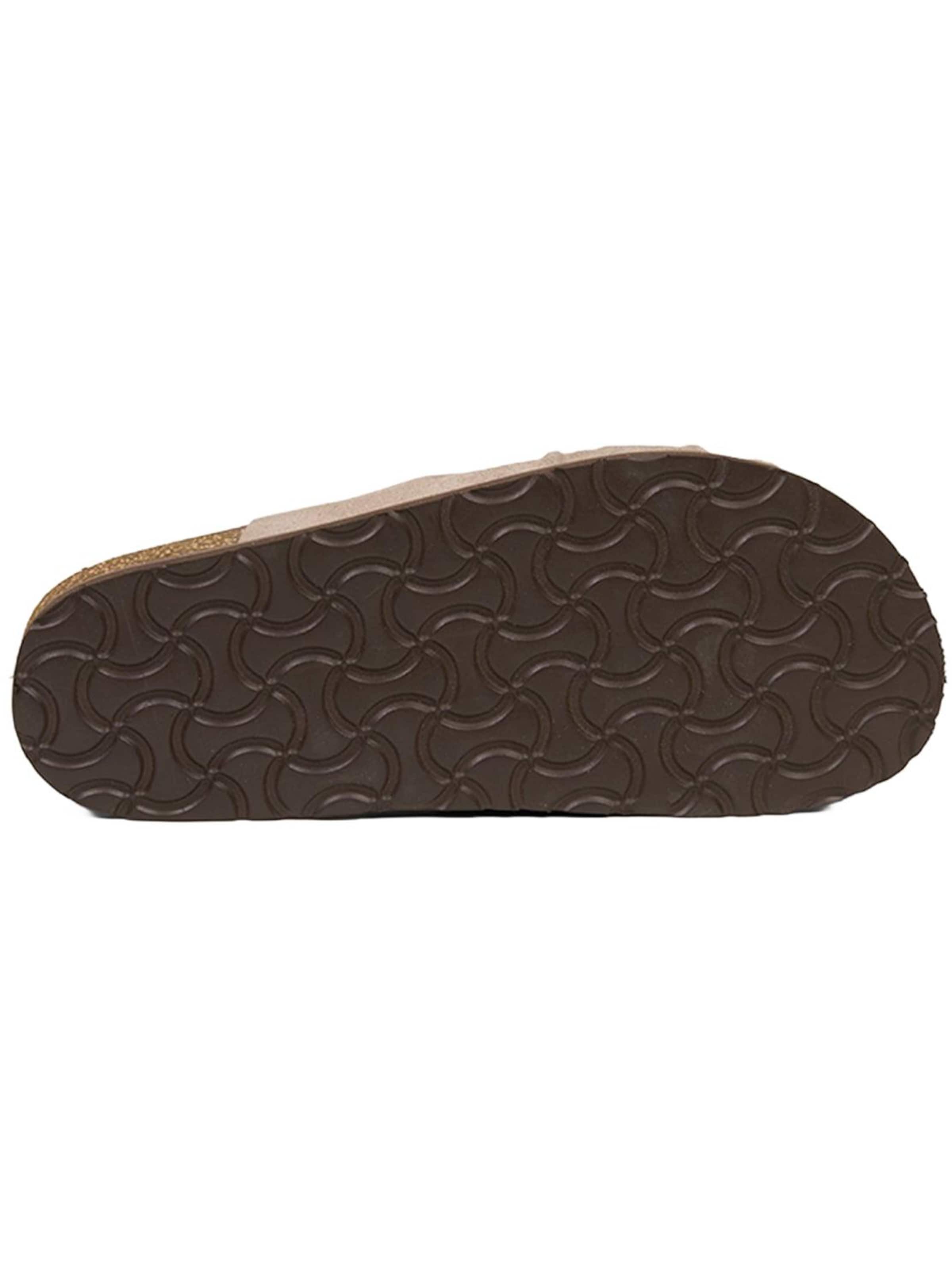 Desa Slippers in Beige