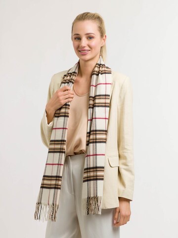 Giorgio Rimaldi Scarf in White: front