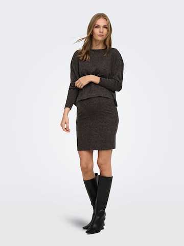 Only Maternity Rock 'OLMAmalie' in Schwarz