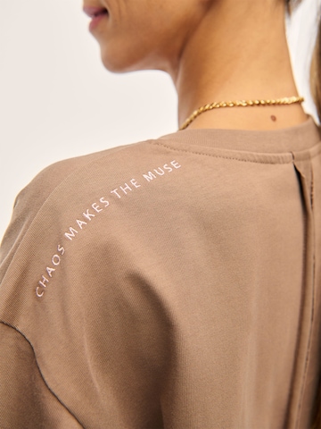 Kamila Šikl Shirt in Beige