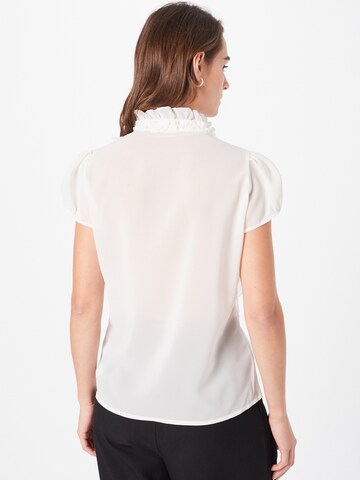 SAINT TROPEZ - Blusa en blanco