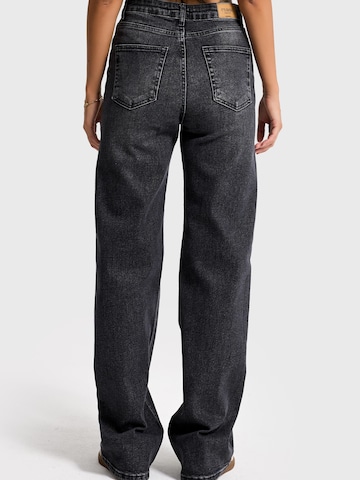 IT'S BASIC Regular Jeans 'STRAIGHT MID RISE JEANS' in Zwart