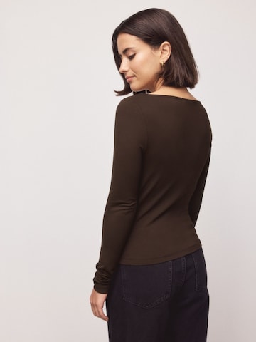 Maglietta di Next in marrone