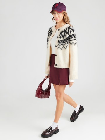 Cardigan & Other Stories en blanc