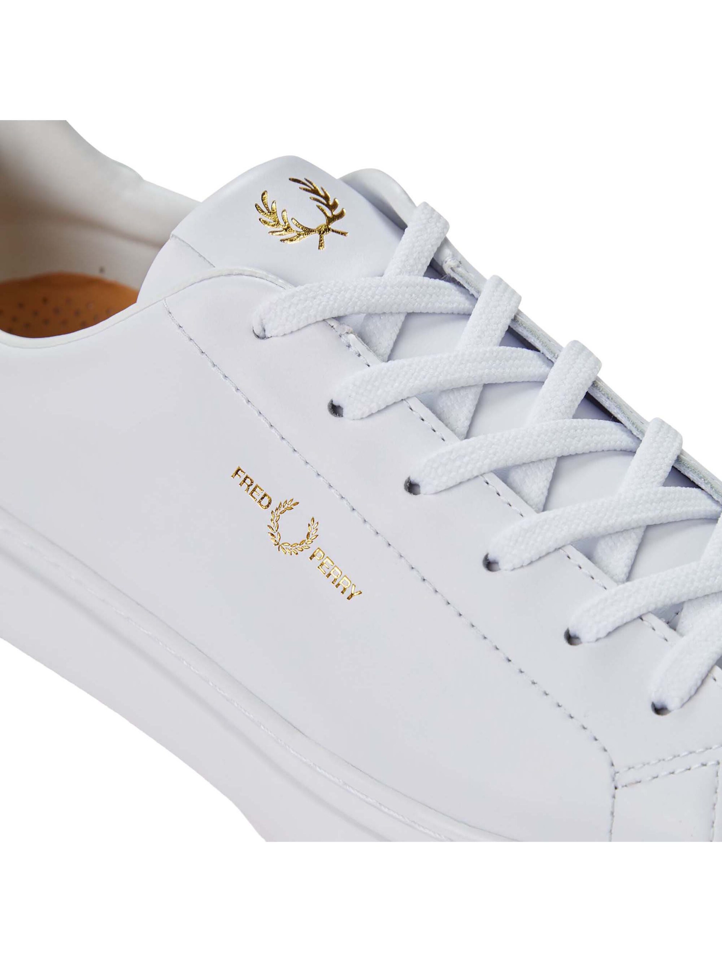 Fred Perry Platform trainers in White