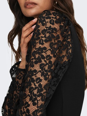 Robe 'Nanna' ONLY en noir