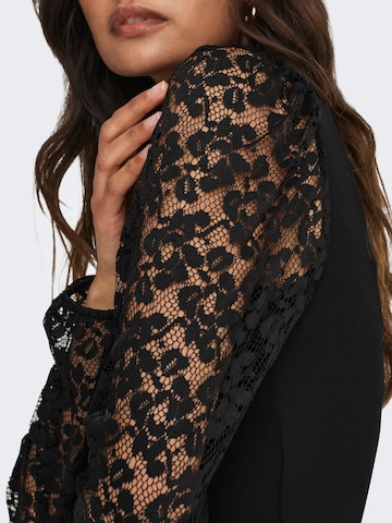 Robe 'Nanna' ONLY en noir