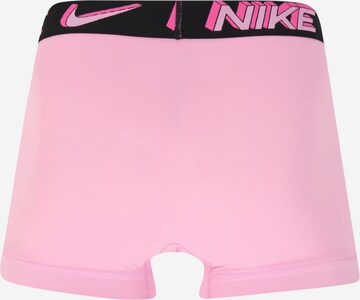 NIKE Sportunterhose in Grün