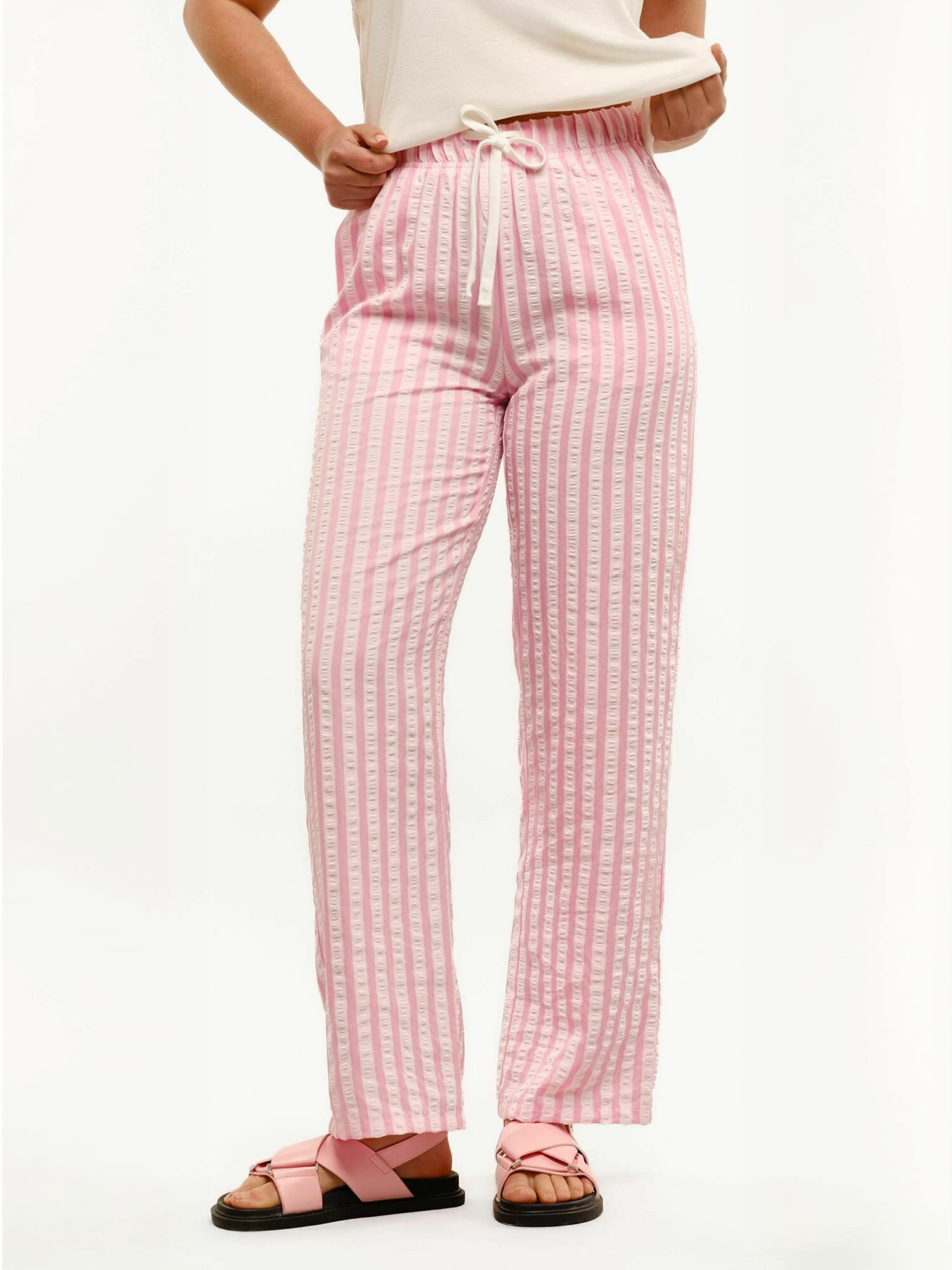 Liberte Essentiel - regular Pantalón ' SISSI ' en rosa