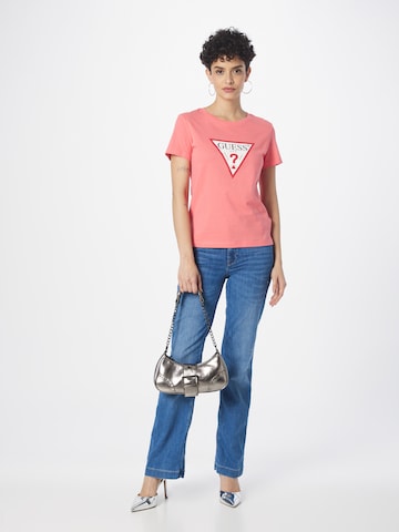 GUESS - Camiseta en rosa