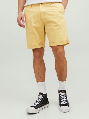 JACK & JONES Regularen Chino hlače | rumena barva: sprednja stran