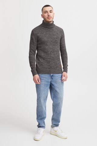 !Solid Pullover 'Philaremo' in Grau