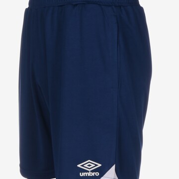 UMBRO Regular Shorts 'Total' in Blau