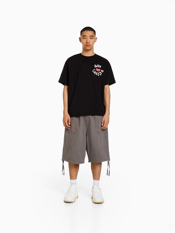 Bershka T-Shirt in Schwarz