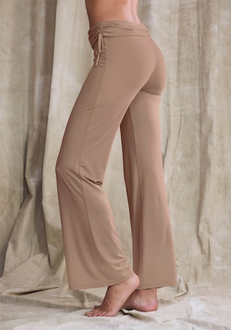 LASCANA Flared Pants in Brown
