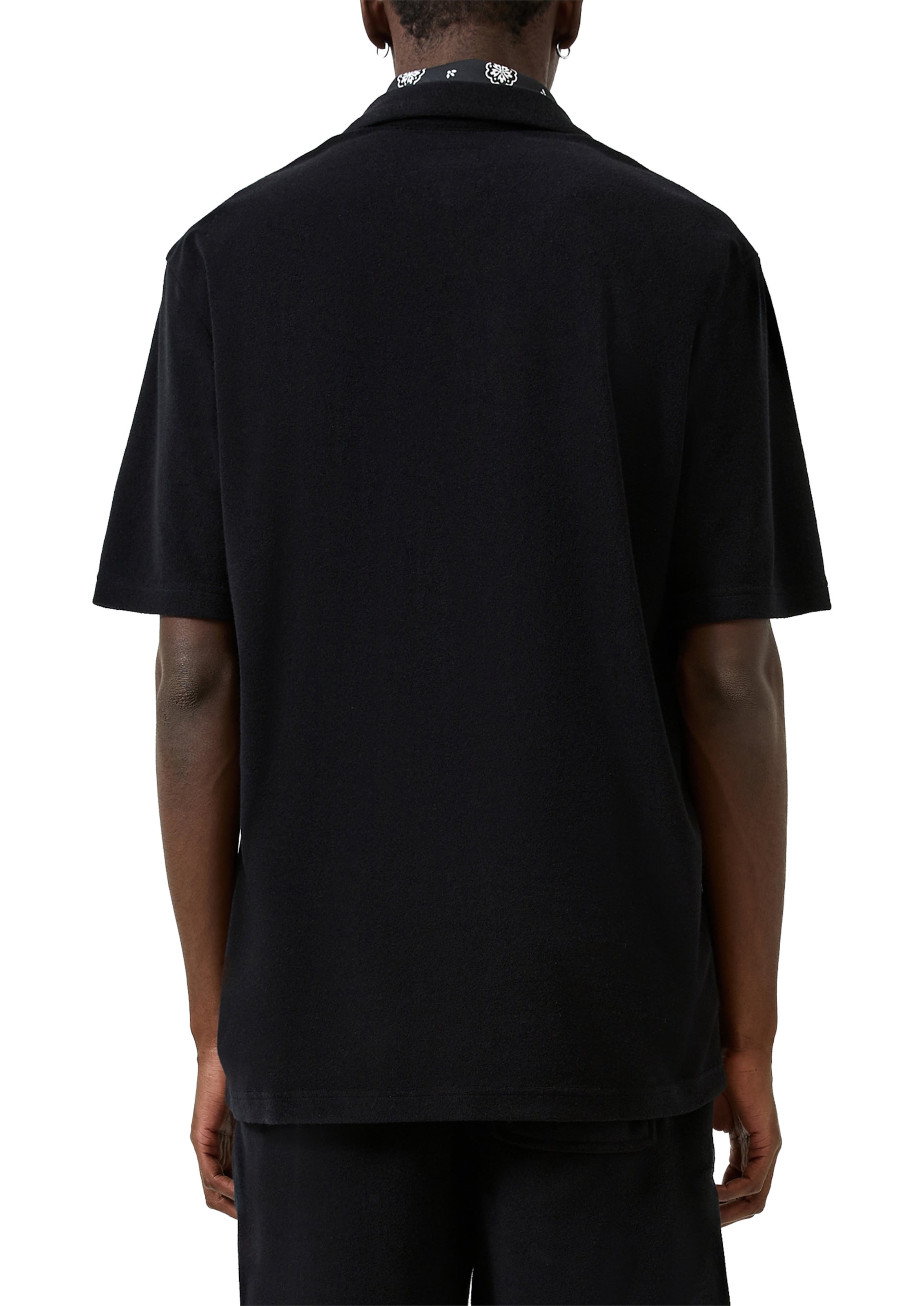 QS Regular fit Button Up Shirt in Black