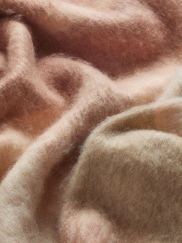 self. Scarf in Beige