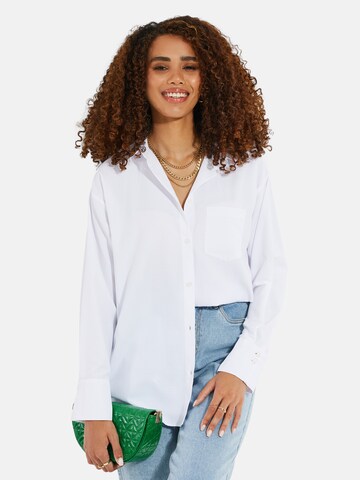 Camicia da donna 'Delialah' di Threadbare in bianco