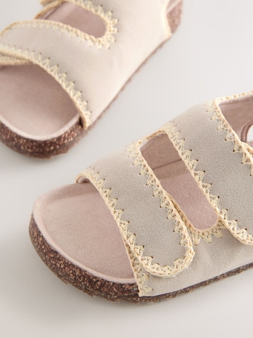 Next Sandalen in Beige