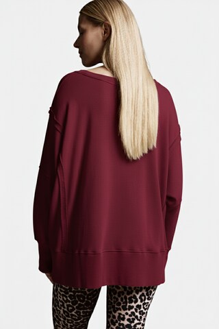 Cotton Candy Sweatshirt in Beige