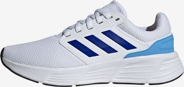 ADIDAS SPORTSWEAR - Sapatilha de corrida 'Galaxy 6' em branco: frente