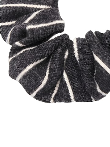 Good to Blue Hair jewelry 'Lovely Stripes Scrunchie Set' in White