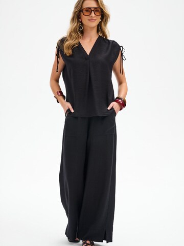 Blue Shadow Bluse 'Alis'‌‌‌‌‌‌‌‌‌‌ in Schwarz