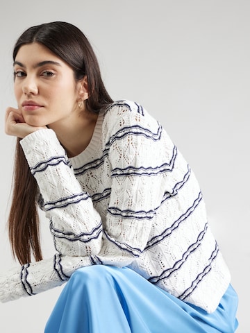 Pull-over 'SALANDA' VILA en blanc