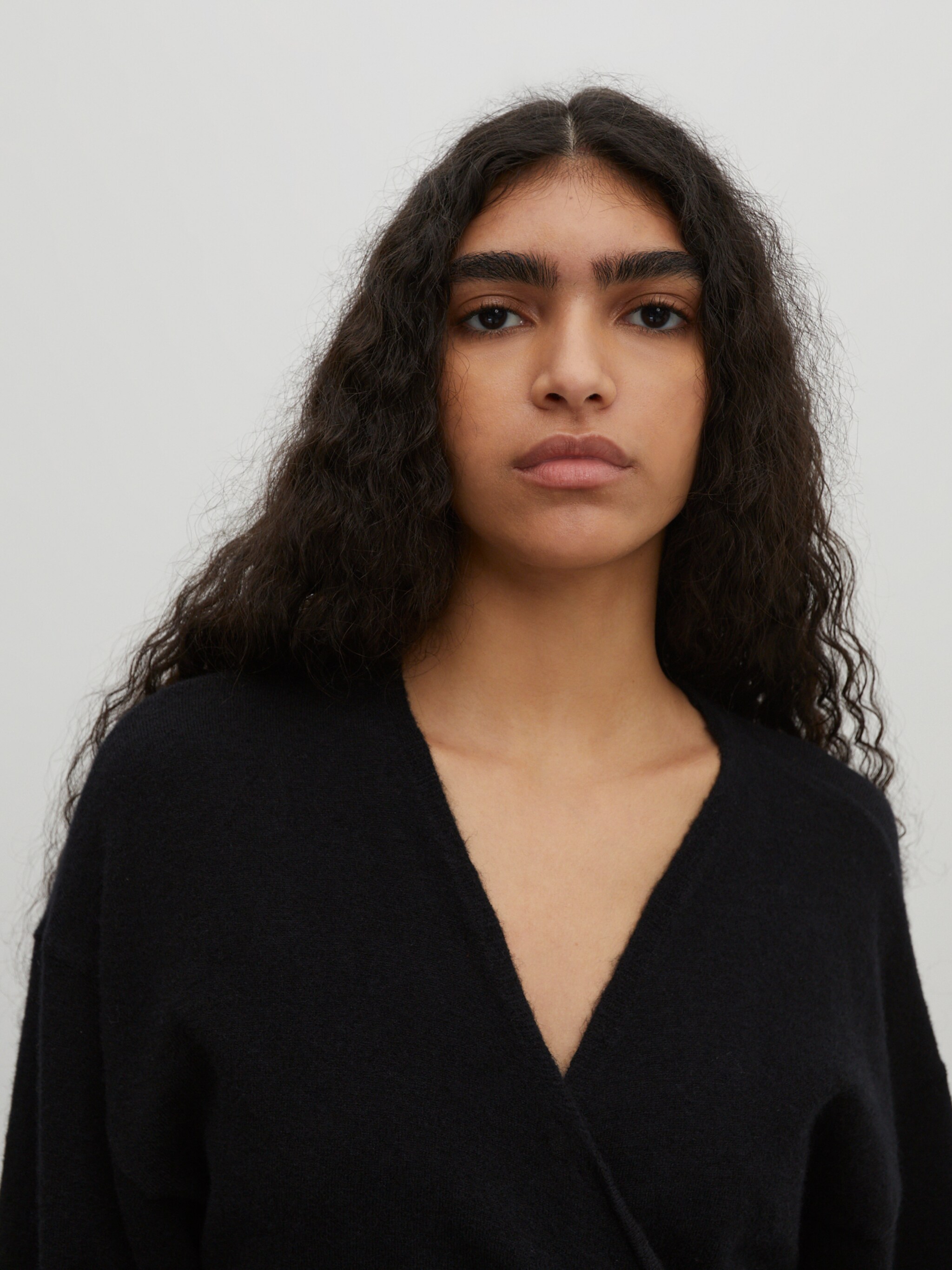 EDITED Produits Robes en maille 'Lena' noir