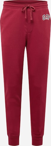 Tapered Pantaloni di GAP in rosso: frontale