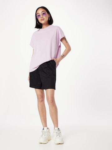 T-shirt 'MADHU' MELAWEAR en violet