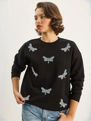 Felpa di Bianco Lucci in nero