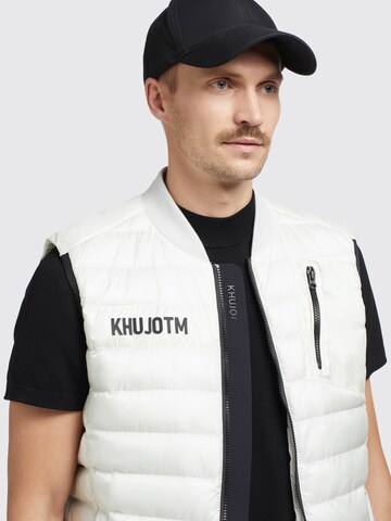 khujo Vest 'Reman' in White