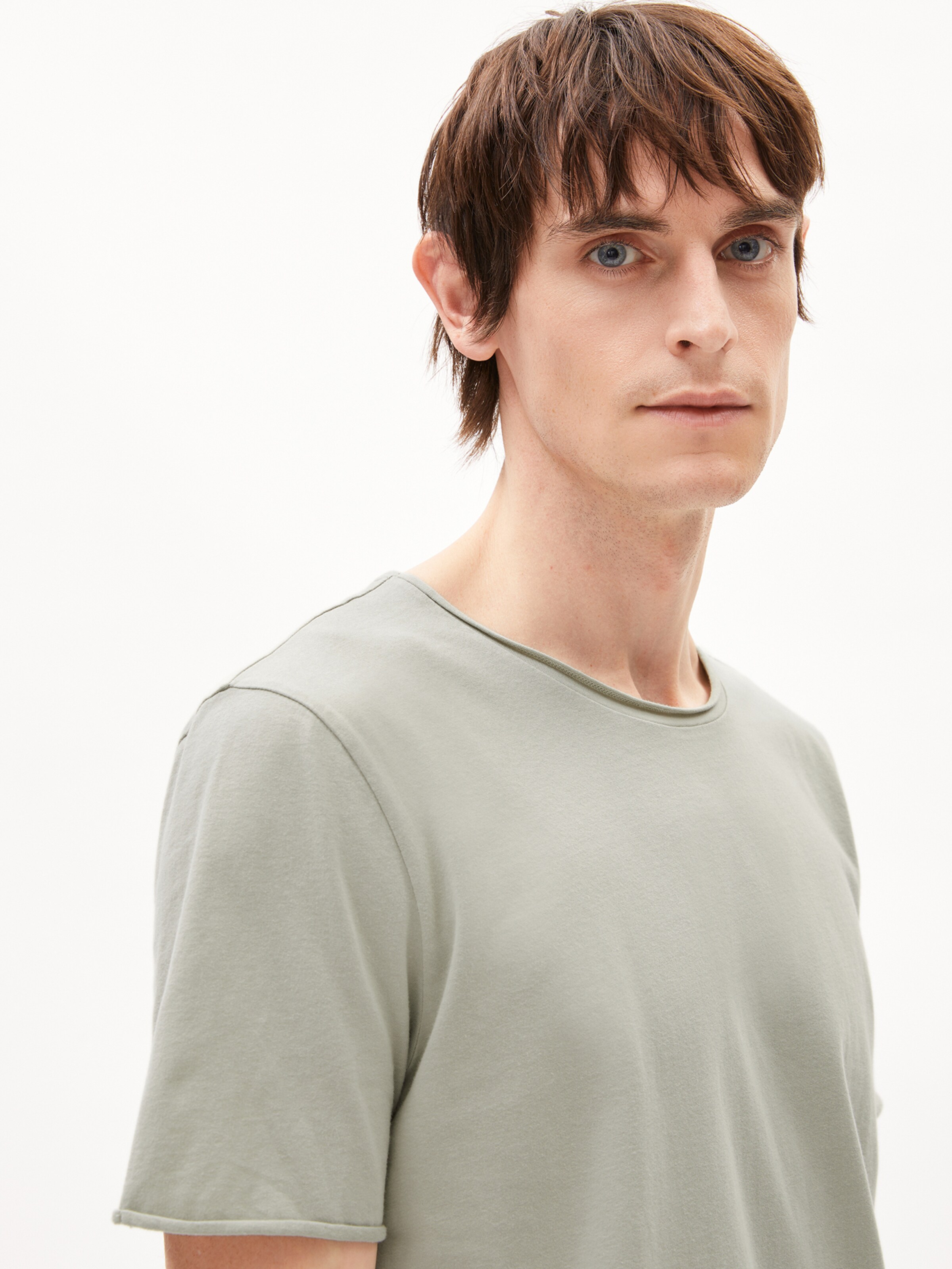 ARMEDANGELS T-Shirt 'JAAMES BRUSHED' in Grün