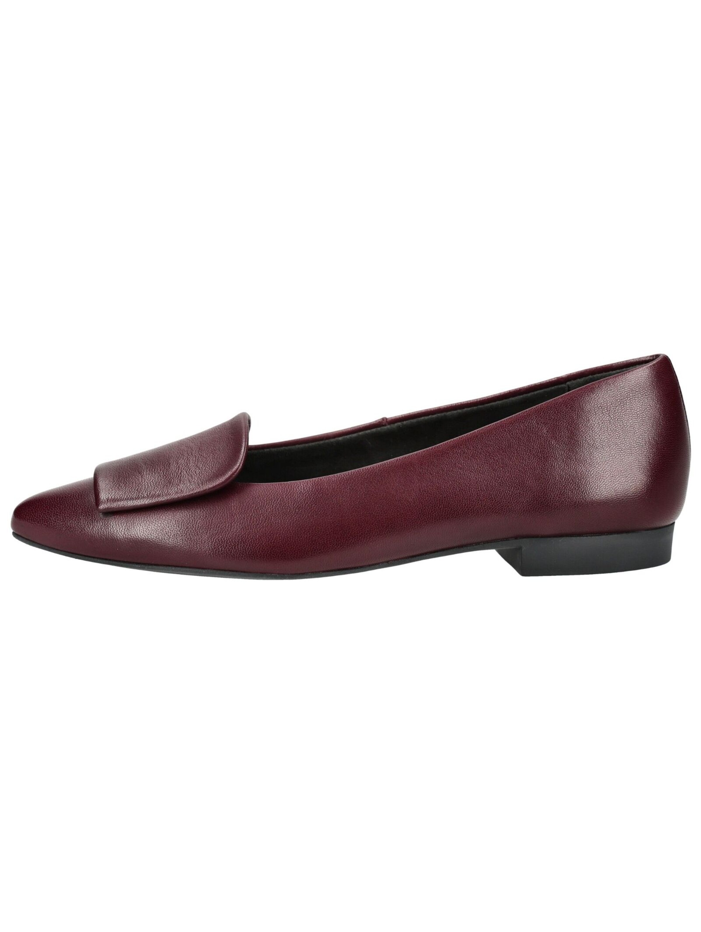 Ballerina di Paul Green in rosso