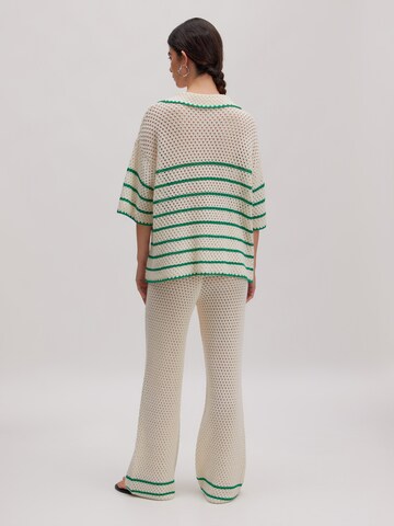 Tricou 'Debbie' de la EDITED pe bej